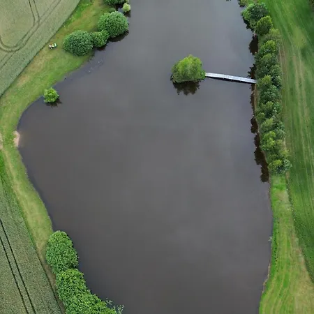 Widok Na Staw Kaliska Koscierskie