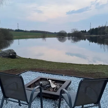 Widok Na Staw Tatil Evi Kaliska Koscierskie