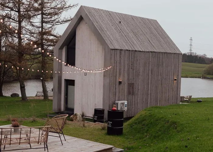 Widok Na Staw Feriehus Kaliska Koscierskie