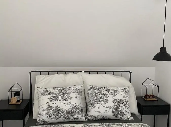 Widok Na Staw Feriehus Kaliska Koscierskie