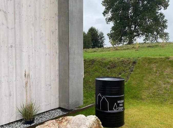 Widok Na Staw Feriehus Kaliska Koscierskie